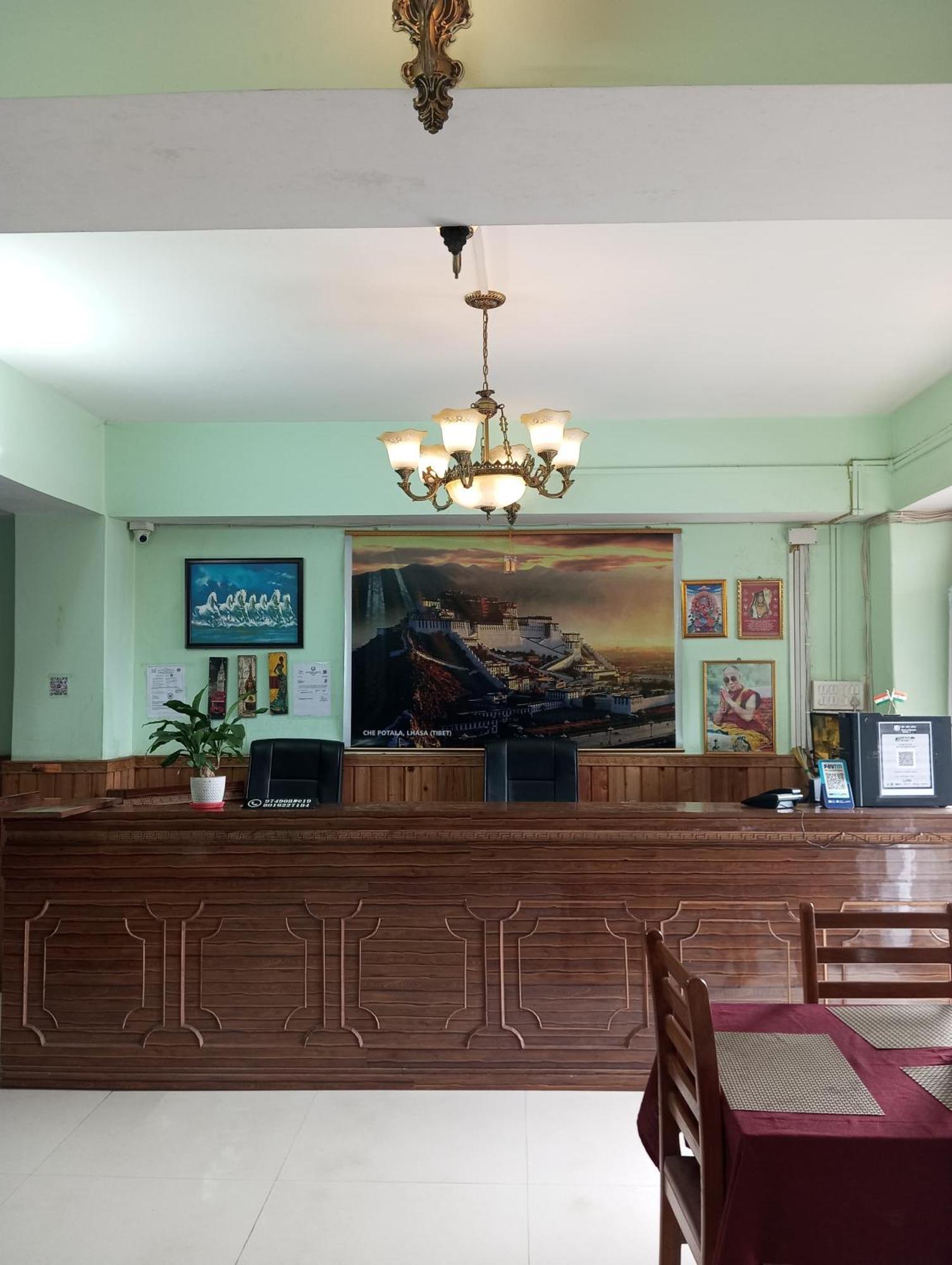 Hotel Lhasa Gangtok Kültér fotó